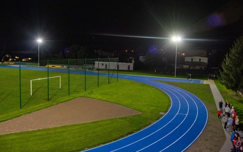 Wyremontowali stadion w Mieroszowie - 0
