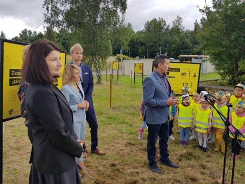 Na terenie Starej Kopalni w Wałbrzychu stanęła pasieka z recyklingu - 1
