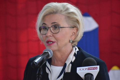 Wiceminister Machałek: Nie przymus, ale prośba do nauczycieli - szczepcie się przeciw covid  - 2