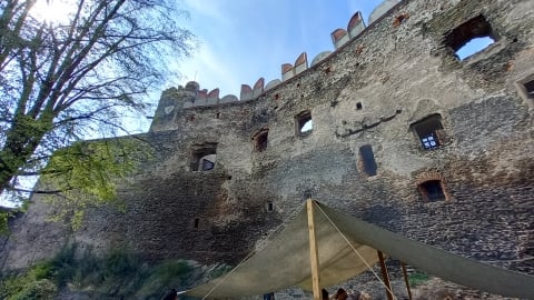 Dawne zwyczaje na zamku Bolków. Dziś w twierdzy piknik historyczny - 0
