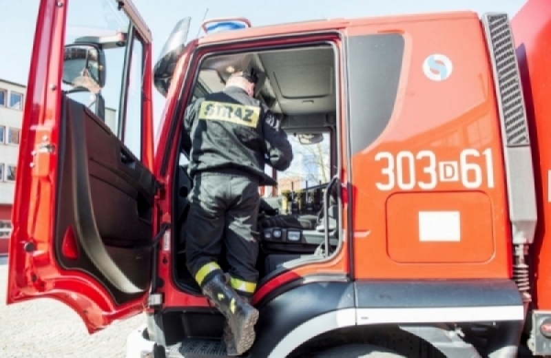Strażak uratował 8-miesięczne niemowlę, które połknęło fragment zabawki - fot. archiwum radiowroclaw.pl