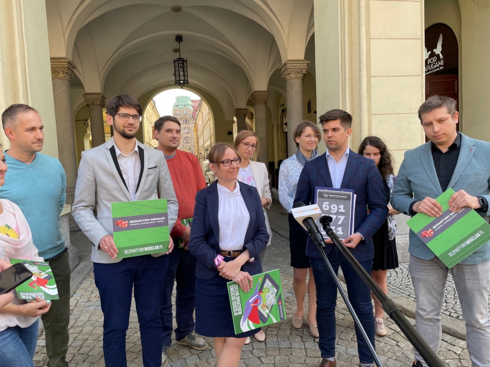 Marzysz o karierze radnego? Masz coraz mniej czasu - (fot. Malwina Gadawa)