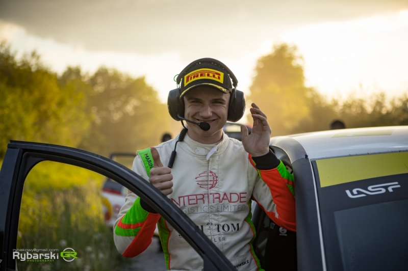 Jest najmłodszym w historii kierowcą z tytułem mistrzowskim, choć nadal  nie ma prawa jazdy - fot. Grzegorz Rybarski
