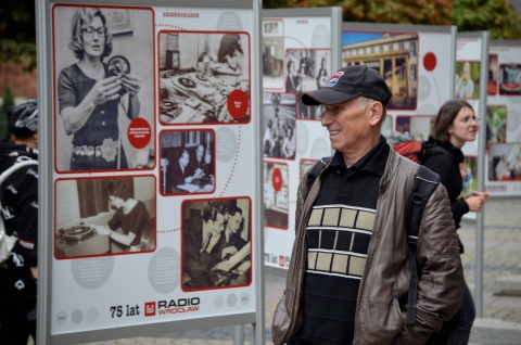 75 lat Radia Wrocław: 75 lat na kilkunastu panelach - 9