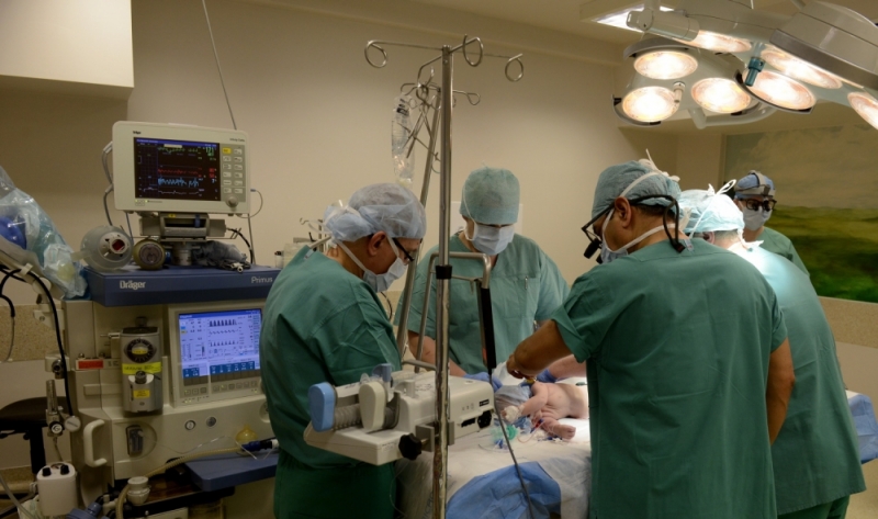 Radiowa przychodnia zdrowia: kardiochirurg prof. Romuald Cichoń [ROZMOWA] - Dolnośląskie Centrum Chorób Serca Medinet