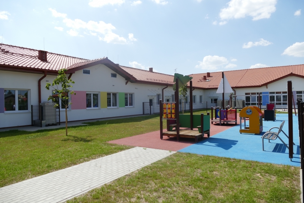 Nowy żłobek i przedszkole w Kątach Wrocławskich. Miejsca już się rozchodzą [FOTO] - fot: UMiG Kąty Wrocławskie