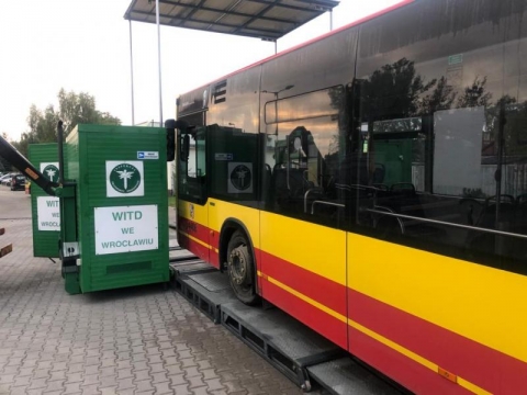 Wrocław: Strach się bać? Blisko połowa skontrolowanych autobusów jest niesprawna - 1