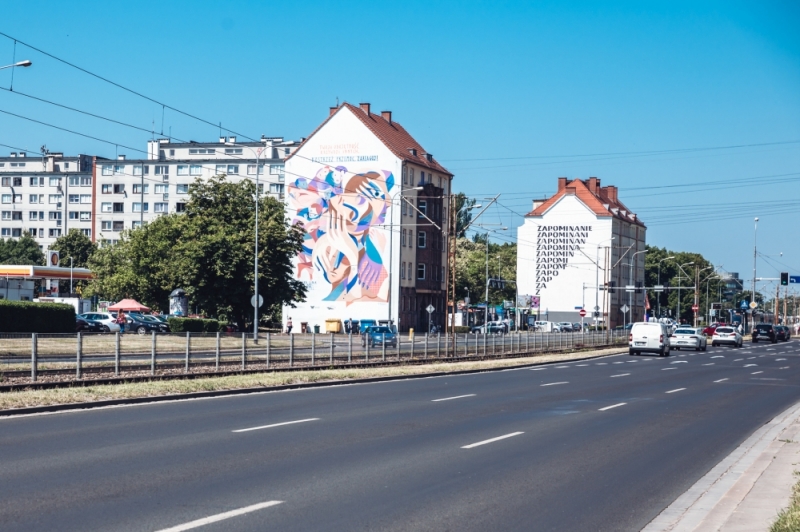 ZDJĘCIE DNIA murale na Legnickiej - fot. Patrycja Dzwonkowska