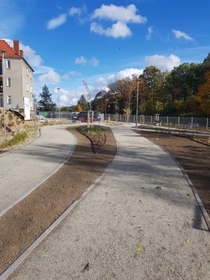 Pierwszy z czterech parków kieszonkowych w Wałbrzychu już otwarty  - 1