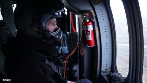 Policyjny Black Hawk przetransportował serce dla pacjenta czekającego na przeszczep - 7