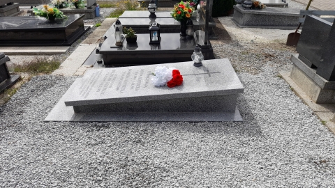 Żarów: Uratowali mogiłę bohaterskiego żołnierza Bolesława Kosteckiego - 3