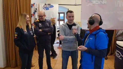 DRJ: Mistrzostwa w E-sporcie motorowym Zamek Kliczków [ZDJĘCIA] - 8