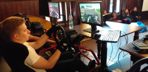 DRJ: Mistrzostwa w E-sporcie motorowym Zamek Kliczków [ZDJĘCIA] - 2