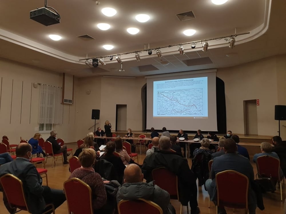 Debatowali nad dramatyczną sytuacją drogową w gminie Kąty Wrocławskie - fot. Aleksander Ogrodnik