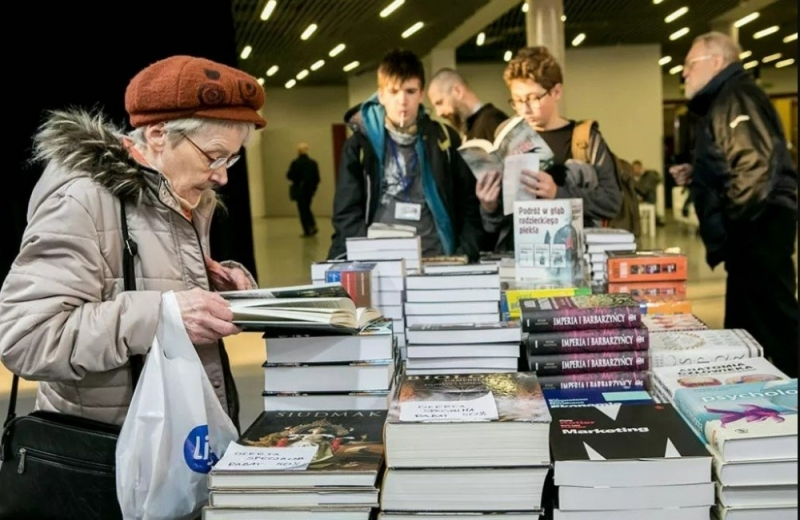 Punkt szczepień podczas Wrocławskich Targów Dobrych Książek - fot. mat. prasowe
