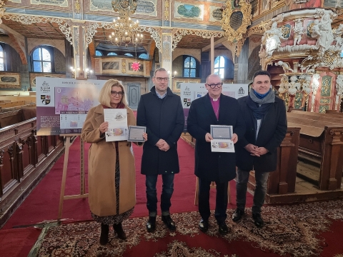 Wizerunek Kościoła Pokoju w Świdnicy trafił na banknot pamiątkowy o nominale 0 euro - 7