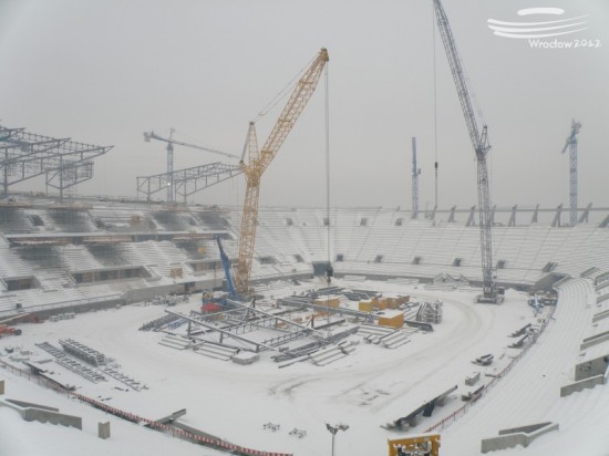 Maty ochronią i rozgrzeją stadion - 2