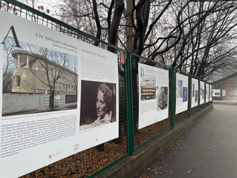 Co łączy Wrocław z Luksemburgiem? Przed zoo wyjątkowa wystawa - 0
