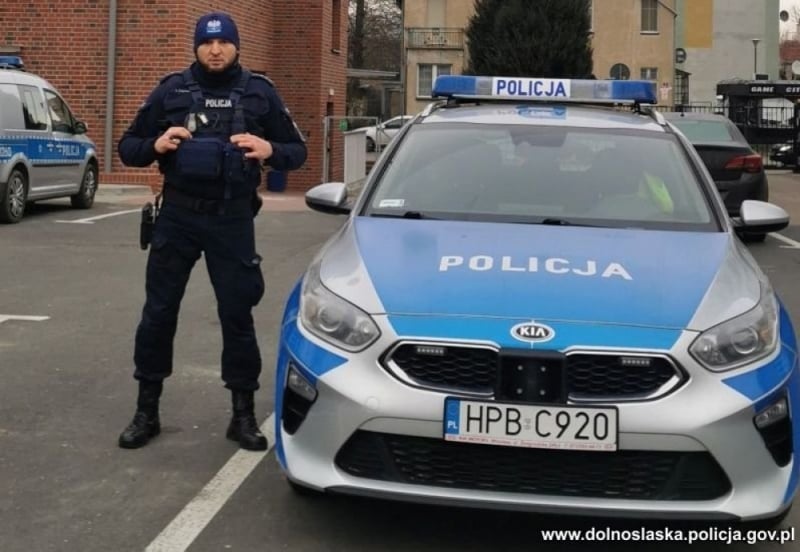 Wrocławscy policjanci rozbili gang podejrzany o napady rabunkowe - fot. dolnośląska policja