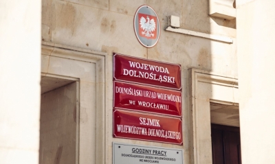 W Dolnośląskim Urzędzie Wojewódzkim wracają godziny dla zaszczepionych