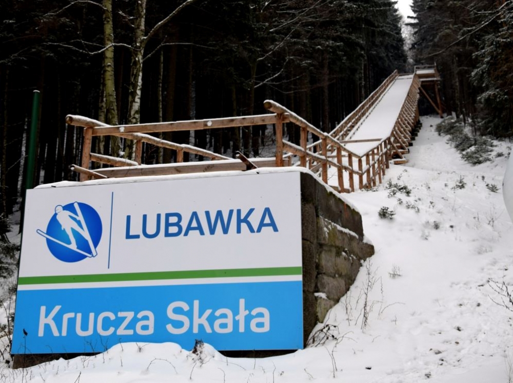 Wieczór zDolnego Śląska: Sporty zimowe w Lubawce [POSŁUCHAJ] - fot. Wikipedia/Ercezet