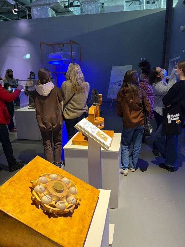  Projekty i repliki machin Leonarda da Vinci do obejrzenia w Centrum Historii Zajezdnia - fot. Facebook/ Centrum Historii Zajezdnia