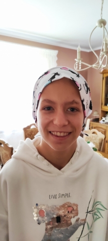 Pomóżmy Halince pokonać raka, który zaatakował jej kości
