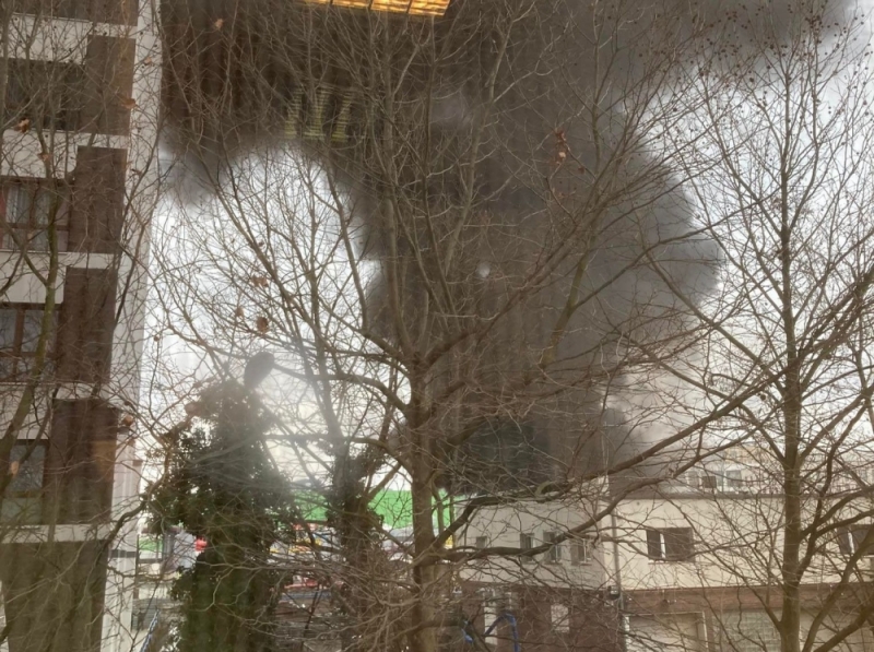 Pożar przy Krakowskiej we Wrocławiu. Jedna osoba ranna - fot. Adrian Grześków