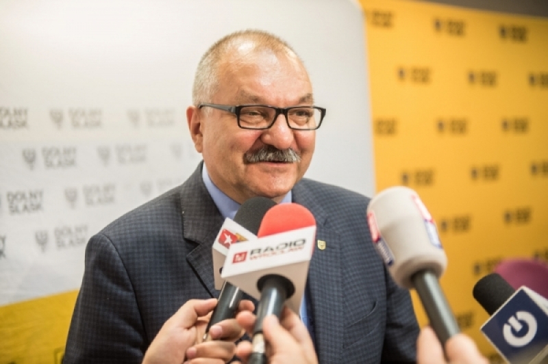 Marszałek Cezary Przybylski: "Do porozumienia z Czechami brakowało decyzji politycznej" - fot. RW