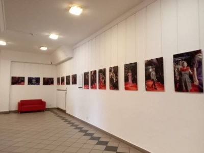 Lekcja tolerancji i prawdziwy pokaz integracji na wystawie &bdquo;Po prostu piękni&rdquo;