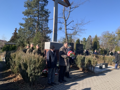 Salwa honorowa ku czci żołnierzy AK - dziś okrągła rocznica istnienia - 2