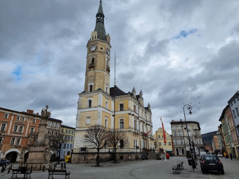 Lądek Zdrój wyremontuje ratusz - będzie ładniej i ekologiczniej - fot. Bartosz Szarafin