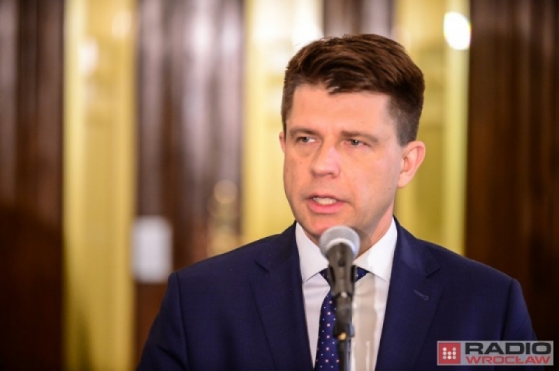 Petru: Nie wykluczam, że będę bardziej aktywny politycznie (...). Optymalnym byłaby lista trochę w wariancie węgierskim - fot. RW