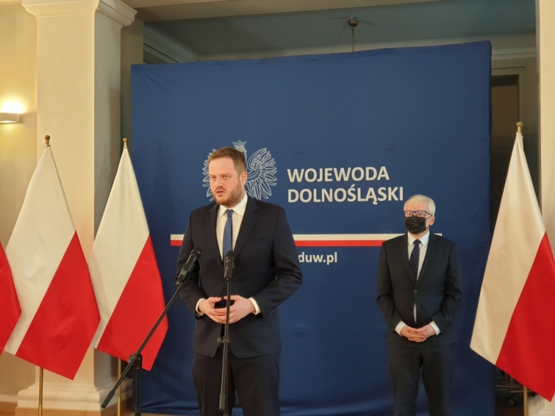 62 mln zł na komputery czy tablety dla najmłodszych - fot. Aleksander Ogrodnik