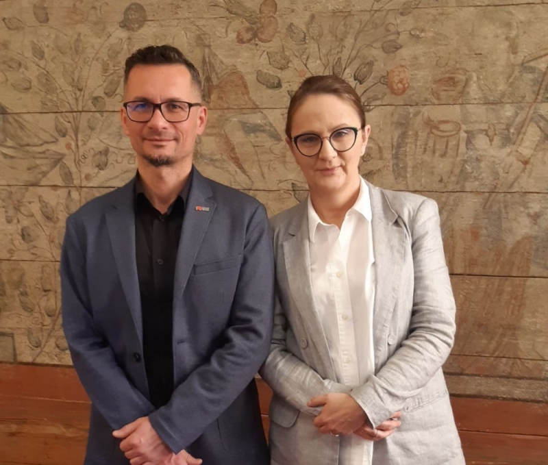 Wieczór zDolnego Śląska: Rozmawiamy o zabytkach z Małgorzatą Lisewską - fot. mat. prasowe (na zdjęciu: Daniel Gibski i Małgorzata Lisewska)