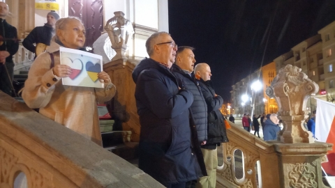 Dolnoślązacy solidaryzują się z Ukrainą - wiece we Wrocławiu i Legnicy [ZDJĘCIA] - 5