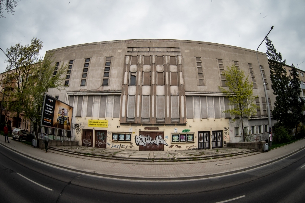 Dawne kino Lwów znów na sprzedaż - fot. archiwum Radia Wrocław