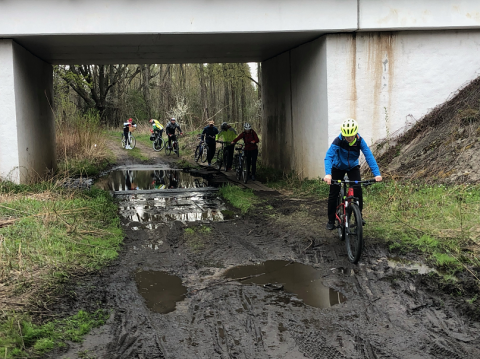 Rozpoczęliśmy rowerowy sezon w Miękini [FOTO] - 11