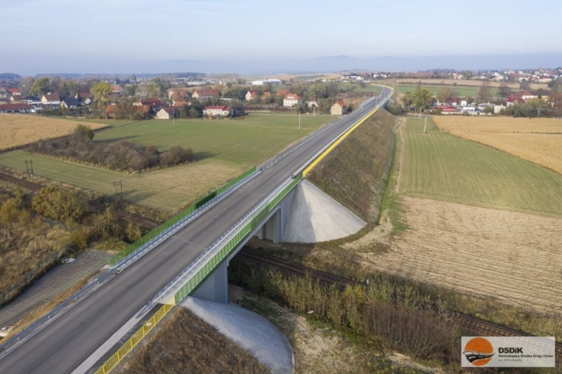 Ruszają prace nad drugim odcinkiem obwodnicy Dzierżoniowa - fot: DSDiK