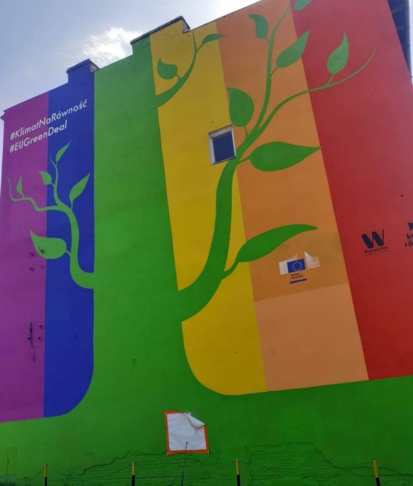 Nowy mural odsłonięty - ma przeciwdziałać homofobii - fot. Ewa Zając
