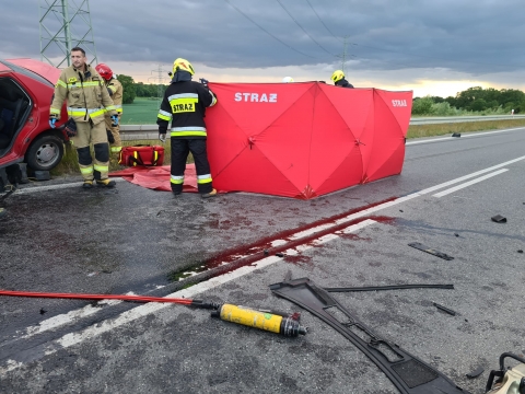 Śmiertelny wypadek na WOW. Jezdnia jest zablokowana [ZDJĘCIA] - 5