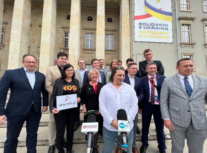 Partie opozycje oraz stowarzyszenia wspólnie skontrolują wybory parlamentarne - fot. Aleksander Ogrodnik