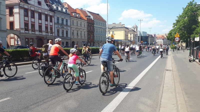 Tysiące kółek na ulicach Wrocławia - fot. Justyna Kościelna