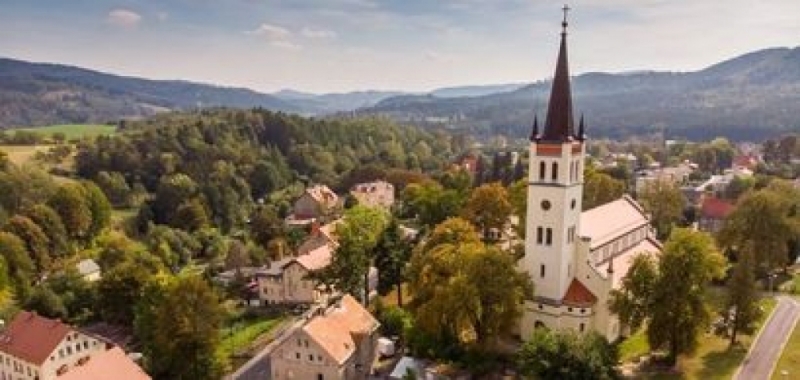 Dni Jedliny wracają po pandemii z przytupem - fot. https://jedlinazdroj.eu/