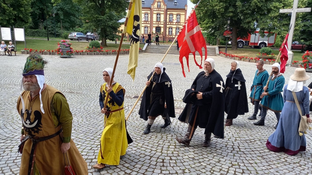 Niezwykła procesja w Legnickim Polu - fot. Andrzej Andrzejewski