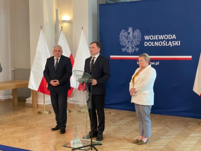 Zbigniew Ziobro: Polski nie stać na przejście na auta elektryczne