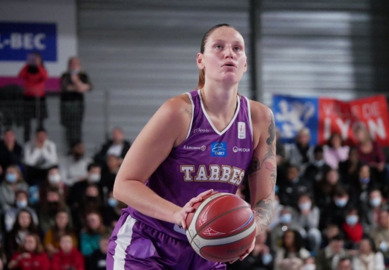 Etatowa reprezentantka Czech została nową koszykarką Ślęzy  - fot. media klubowe/Tarbes GB