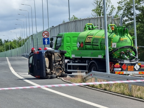 Straż Pożarna ćwiczyła na Zachodniej Obwodnicy Wałbrzycha (ZDJĘCIA) - 3