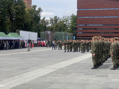 Wrocław: 140 nowych terytorialsów w szeregach WOT - 4