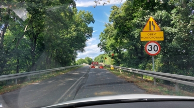 Wiadukt nad A4 przejezdny. Ale nie dla wszystkich